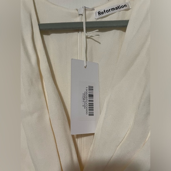 Reformation Gatsby Ivory dress - Picture 3 of 5